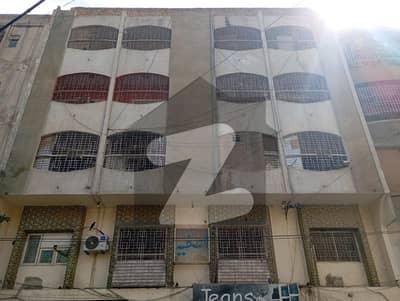 Well Maintained And Renovated 1050 Square Feet 2 Bedroom Apartment On 1st Floor At Al Safiya Opposite Maymar Court Situated In Gulshan E Iqbal Block 13/B Is Available For Sale