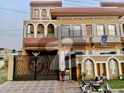 10 Marla Brand New Luxury Modern With Direct Owner meeting For Sale in Architect Society Near to Johar Town Back Of UCP 10 Marla Brand New Luxury Modern With Direct Owner meeting For Sale in Architect Society Near to Johar Town Back Of UCP