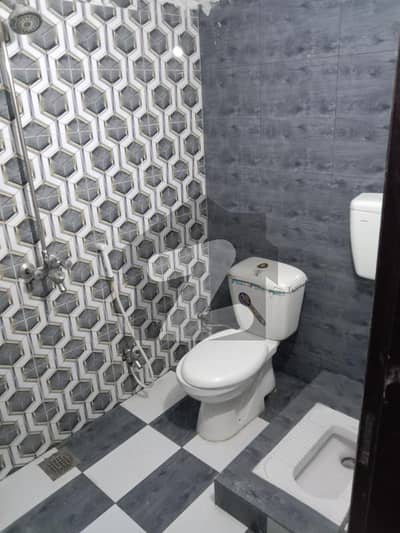 5 MARLA 1ST FOR RENT WITH OUT GAS