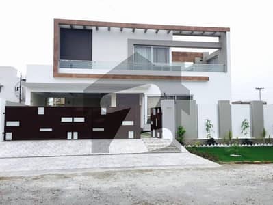 1 Kanal Semi Furnished House For Rent in Lake City Meadows