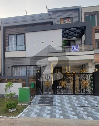 Brand New 5 Marla Semi Furnished House for Sale in Bahria Town | LDA Approved | Prime Location