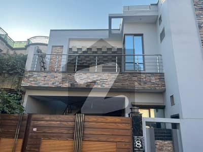 6 Marla Slightly Used Double Storey House