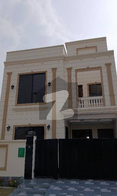 بحریہ نشیمن لاہور میں 3 کمروں کا 5 مرلہ مکان 1.6 کروڑ میں برائے فروخت۔