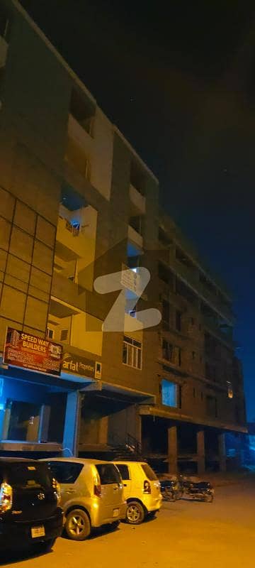 بی ۔ 17 اسلام آباد میں 2 کمروں کا 4 مرلہ فلیٹ 70.0 لاکھ میں برائے فروخت۔