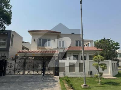 1 Kanal Slightly Used House For Sale In DHA | For Discounted Price And Original Pictures Download The App "Signature Lands".