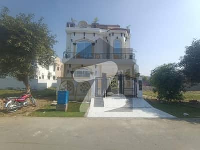 5 Marla Brand New Modern Design House for Sale