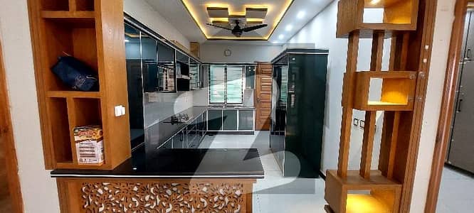 Kanal Brand New independent Ground Portion For Rent