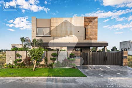 ڈی ایچ اے فیز 7 ڈیفنس (ڈی ایچ اے),لاہور میں 5 کمروں کا 1 کنال مکان 7.1 کروڑ میں برائے فروخت۔