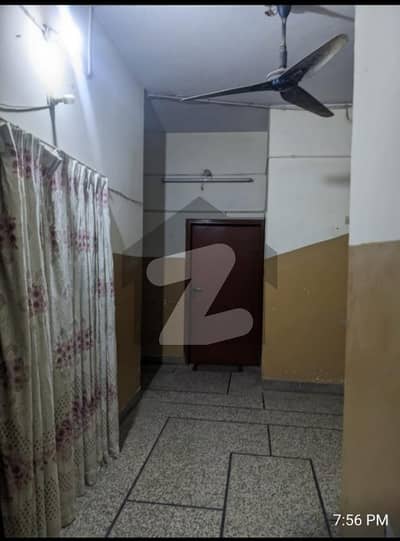 نارتھ ناظم آباد ۔ بلاک آر نارتھ ناظم آباد,کراچی میں 6 کمروں کا 16 مرلہ مکان 4.6 کروڑ میں برائے فروخت۔