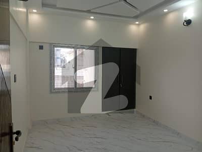 Flat For sale Situated In Gulshan-e-Iqbal - Block 17