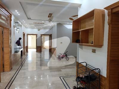 جی ۔ 15 اسلام آباد میں 4 کمروں کا 1 کنال زیریں پورشن 1.0 لاکھ میں کرایہ پر دستیاب ہے۔