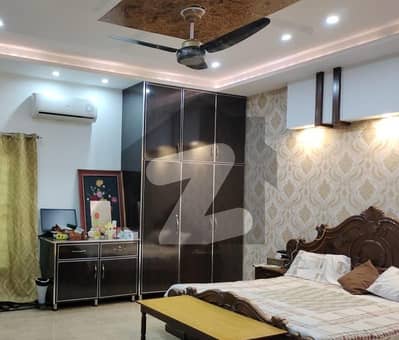 For Rent 10 Marla Portion ( Videos available ) Location Allama iqbal town lhr