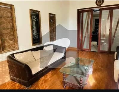 نارتھ ناظم آباد ۔ بلاک ایل نارتھ ناظم آباد,کراچی میں 5 کمروں کا 11 مرلہ مکان 4.6 کروڑ میں برائے فروخت۔