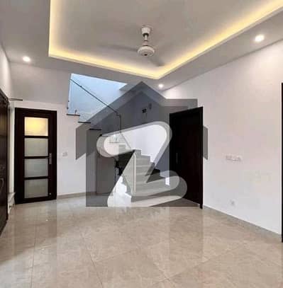 Your Dream Prime Location 125 Square Yards House Is Available In Bahria Town - Precinct 14