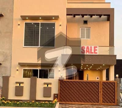 5 Marla House Available For Sale