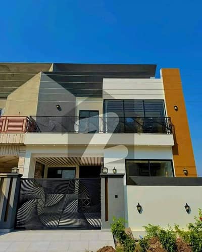 5 Marla Designer House Available For Rent