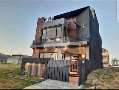 5 Marla Designer House Available For Rent