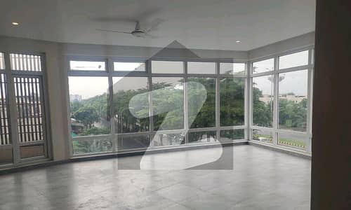 2225 Square Feet Flat Is Available In Defence Raya