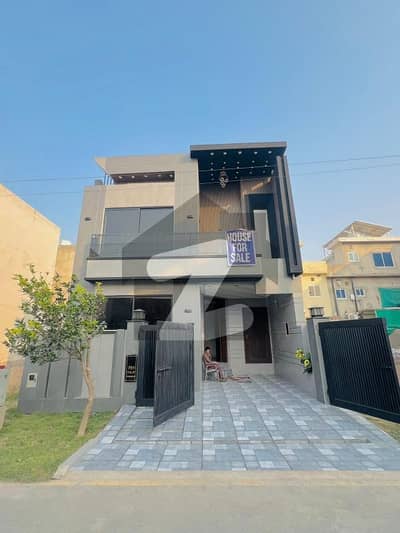 5 Marla Brand New House For Sale Direct Meeting With Owner In Parkview City Lahore