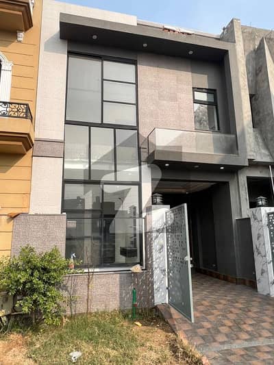 الکبیر ٹاؤن - فیز 2 الکبیر ٹاؤن,رائیونڈ روڈ,لاہور میں 4 کمروں کا 3 مرلہ مکان 1.22 کروڑ میں برائے فروخت۔