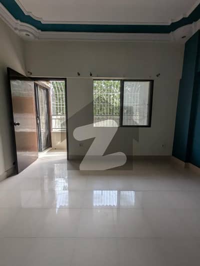 نارتھ کراچی ۔ سیکٹر 11بی نارتھ کراچی,کراچی میں 2 کمروں کا 5 مرلہ فلیٹ 37.0 ہزار میں کرایہ پر دستیاب ہے۔