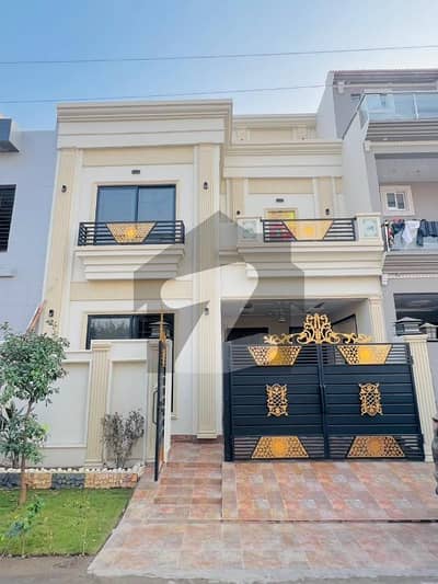 5 Marla Brand New House For Sale Direct Meeting With Owner In Parkview City Lahore