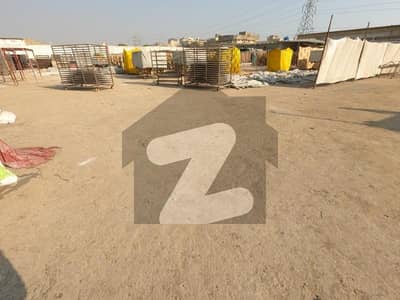کورنگی - سیکٹر 5 کورنگی,کراچی میں 6 کنال صنعتی زمین 68.99 کروڑ میں برائے فروخت۔