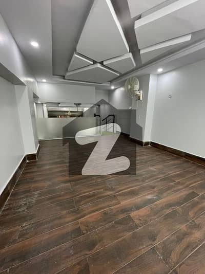 گلشن اقبال - بلاک 10-اے گلشنِ اقبال,گلشنِ اقبال ٹاؤن,کراچی میں 4 کمروں کا 7 مرلہ دفتر 2.0 لاکھ میں کرایہ پر دستیاب ہے۔