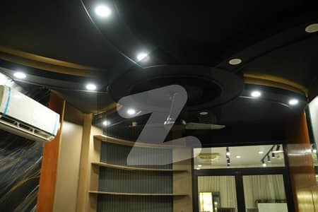 بخاری کمرشل ایریا ڈی ایچ اے فیز 6,ڈی ایچ اے ڈیفینس,کراچی میں 4 مرلہ دفتر 1.1 لاکھ میں کرایہ پر دستیاب ہے۔