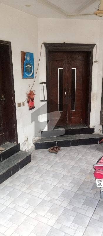 block F 5 marla used house double story for sale with sui gas meter installed