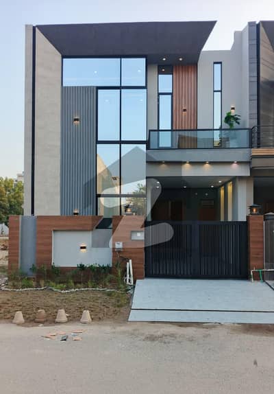 Brand New 5 Marla House For sale In Royal Orchard - Block F Multan
