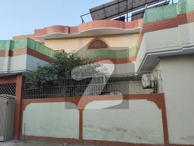 شاداب کالونی ملتان میں 3 کمروں کا 7 مرلہ مکان 1.7 کروڑ میں برائے فروخت۔