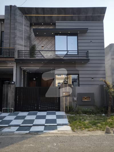 Double Storey 5 Marla House For sale In Royal Orchard - Block F Multan