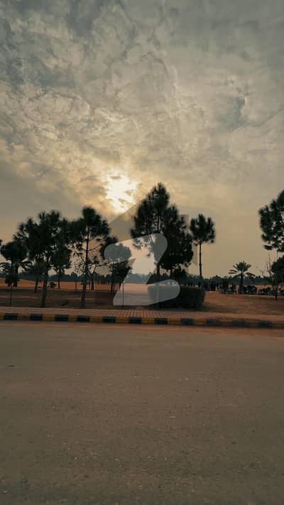 8 Marla (30x60) Plot In A Block Of Gulberg Islamabad