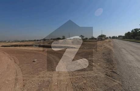 آئی۔12/4 آئی ۔ 12,اسلام آباد میں 8 مرلہ رہائشی پلاٹ 1.65 کروڑ میں برائے فروخت۔