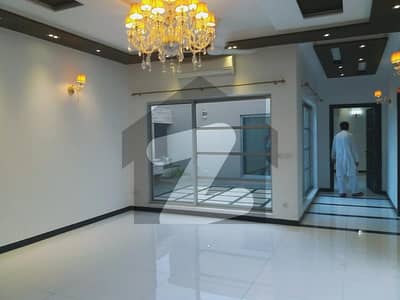 1 Kanal Modern Out Design House Prime Hot For Sale Sui Gas Phase1