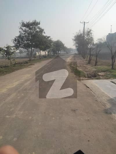 One Kanal Plot For Sale Ideal Location Near Park Masjid Commercial Market