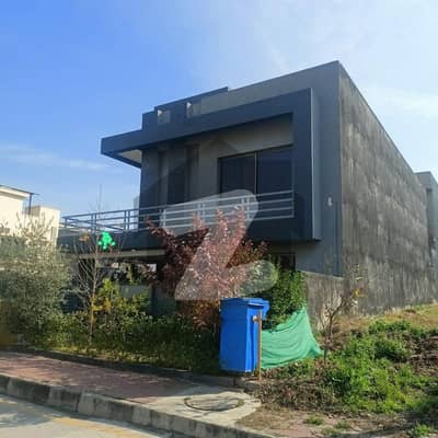 Owner Built 10 Marla Slightly Used House For Sale