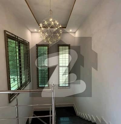 بحریہ ٹاؤن - پریسنٹ 6 بحریہ ٹاؤن کراچی,کراچی میں 4 کمروں کا 11 مرلہ مکان 65.0 ہزار میں کرایہ پر دستیاب ہے۔