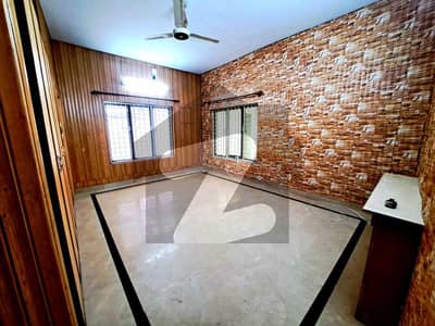 Al Noor Associates Offers you 1 Kanal House For Sale on Best Location in Main Chaklala Scheme III Near Commerical Market & Mosque