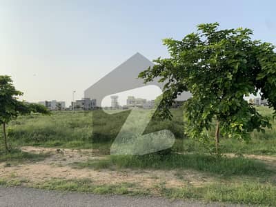 1 Kanal Prime Location Plot On Main 150ft Road with excess land