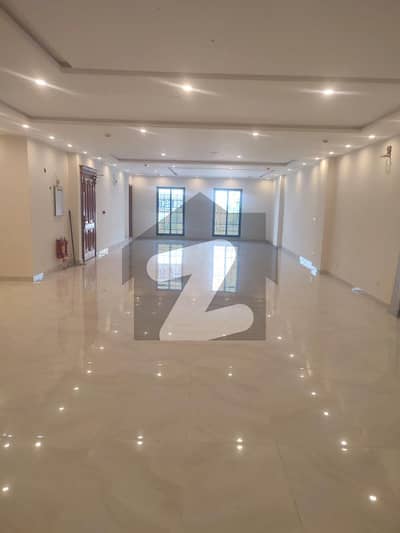 8 Marla Commercial FLOOR for Rent in DHA Phase 6 CCA Lahore