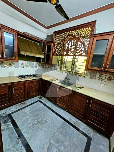 جی ۔ 14 اسلام آباد میں 3 کمروں کا 5 مرلہ بالائی پورشن 67.0 ہزار میں کرایہ پر دستیاب ہے۔