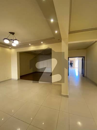 4 Bed Apartment For Rent In Karakoram Enclave F-11 4300 Sq Ft