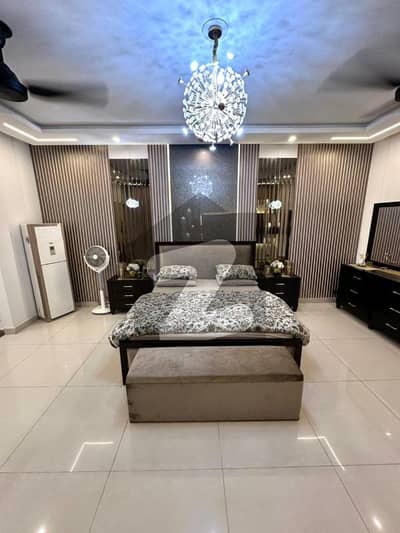 ڈی ایچ اے فیز 8 ڈی ایچ اے ڈیفینس,کراچی میں 5 کمروں کا 1 کنال مکان 16.5 کروڑ میں برائے فروخت۔