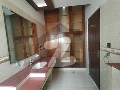 1 kanal upper portion available for rent in DHA Lahore phase 6 block A