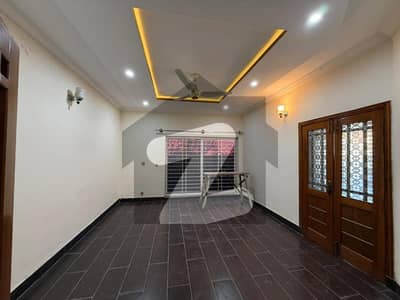 10 Marla Like Brand New Full House For Rent On Prime Location