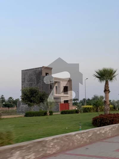 Get This Amazing On Excellent Location 10 Marla Residential Plot Available In Royal Palm City - Block F