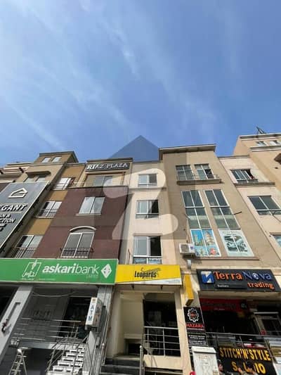 2 Bedrooms Flat in Bahria Spring Phase 7