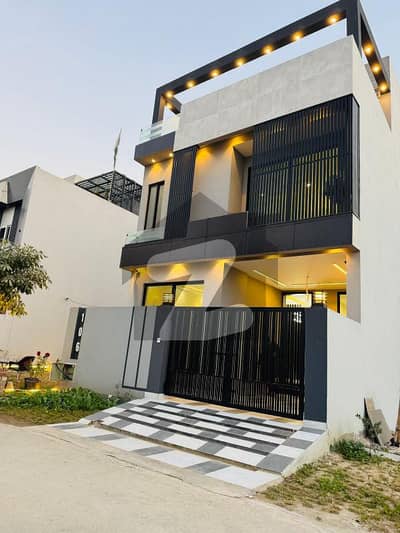 Double Unit Most Luxurious and Modern Elevation House Near To Mosque Or Park Available For Sale